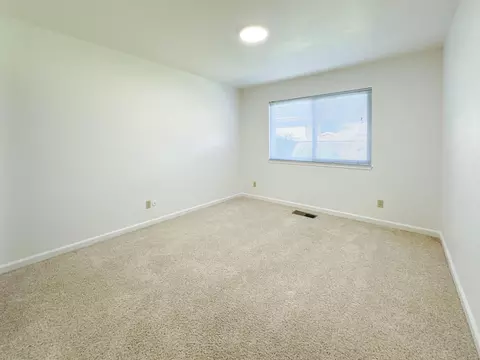 Bedroom - 3925 Crocus Dr, Modesto, CA 95356 photo 2 of 6