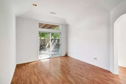 Living - 2942 Ponteverde Ln, Davis, CA 95618 photo 13 of 13