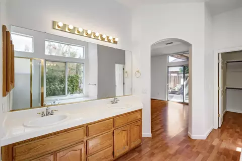 Entry Way - 2942 Ponteverde Ln, Davis, CA 95618 photo 3 of 5