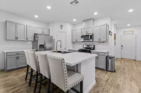 1842 Broken Bit Dr, Plumas Lake, CA 95961