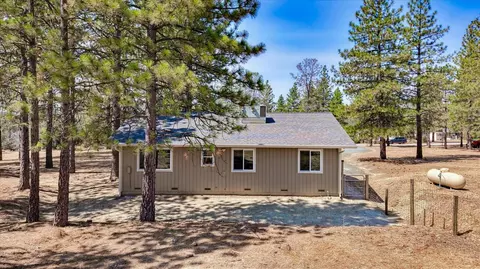 Exterior - 12175 Thunder Rd, Grass Valley, CA 95949 photo 6 of 18