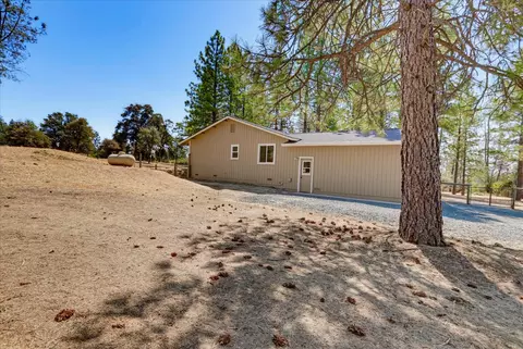 Exterior - 12175 Thunder Rd, Grass Valley, CA 95949 photo 9 of 18