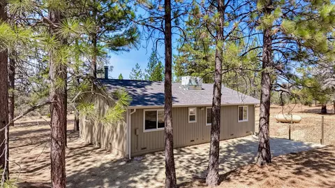 Exterior - 12175 Thunder Rd, Grass Valley, CA 95949 photo 5 of 18