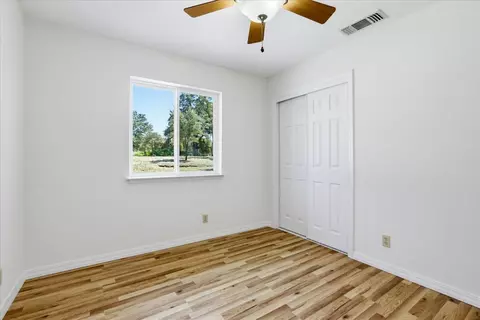 Bedroom - 12175 Thunder Rd, Grass Valley, CA 95949 photo 6 of 12