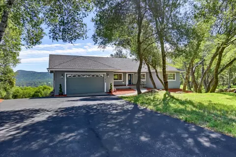 14485 Burlington Pkwy, Penn Valley, CA 95946