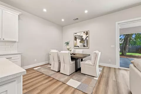Dining - 5027 Engle Rd, Carmichael, CA 95608 photo 1 of 4