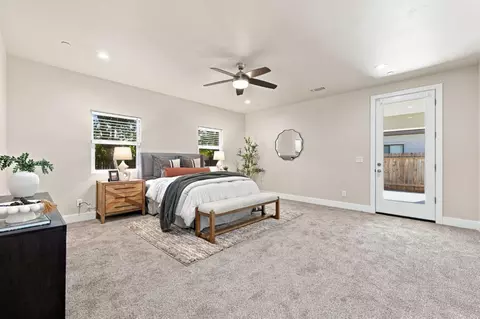 Bedroom - 5027 Engle Rd, Carmichael, CA 95608 photo 7 of 9