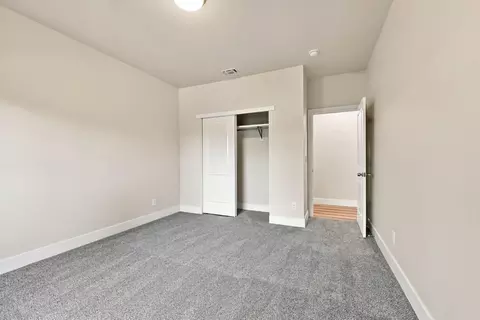 Bedroom - 5027 Engle Rd, Carmichael, CA 95608 photo 5 of 9