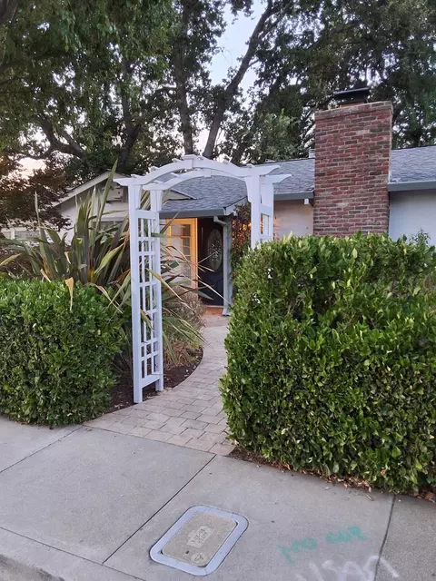 266 Kottinger Dr, Pleasanton, CA 94566