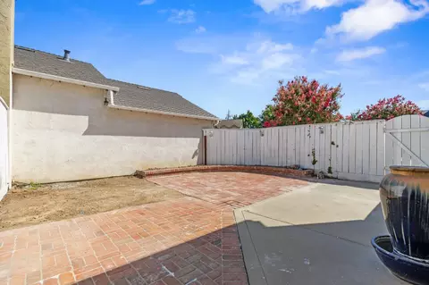 Exterior - 2829 Stone Ter, Modesto, CA 95355 photo 6 of 8