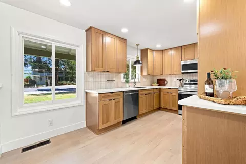 Kitchen - 1509 Mission Ave, Carmichael, CA 95608 photo 2 of 6