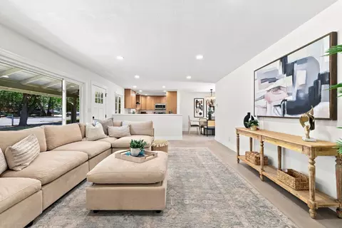 Living - 1509 Mission Ave, Carmichael, CA 95608 photo 3 of 4