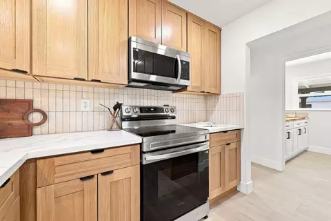 Kitchen - 1509 Mission Ave, Carmichael, CA 95608 photo 4 of 6
