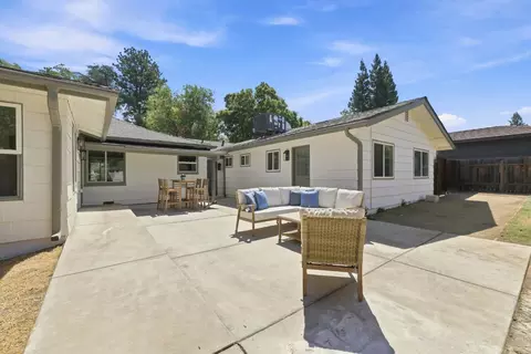 Exterior - 1509 Mission Ave, Carmichael, CA 95608 photo 2 of 5