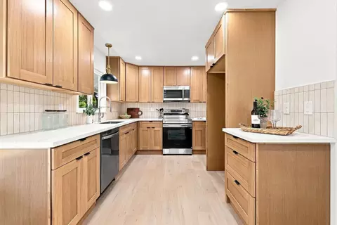 Kitchen - 1509 Mission Ave, Carmichael, CA 95608 photo 3 of 6