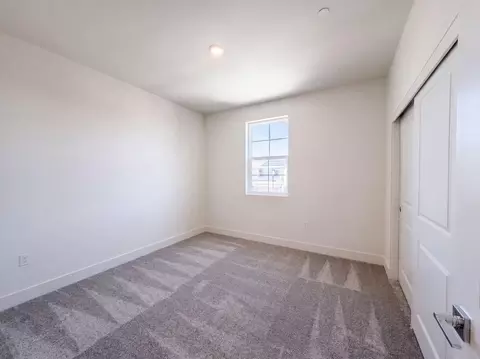 Bedroom - 5860 Placer Dr, Tracy, CA 95377 photo 4 of 6