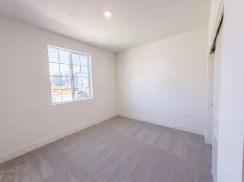 Bedroom - 5860 Placer Dr, Tracy, CA 95377 photo 2 of 6