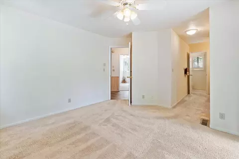 Bedroom - 163 Mill Creek Cir, Arnold, CA 95223 photo 3 of 6