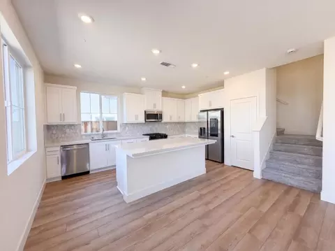 Kitchen - 5699 Kusnick Ave, Tracy, CA 95377 photo 2 of 3