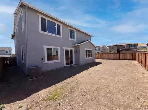 Exterior - 5699 Kusnick Ave, Tracy, CA 95377 photo 8 of 8
