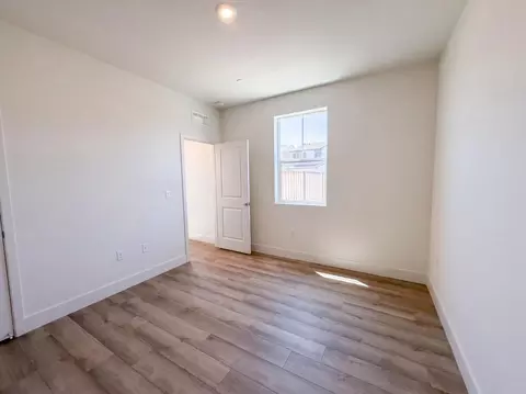 Bedroom - 5699 Kusnick Ave, Tracy, CA 95377 photo 4 of 12