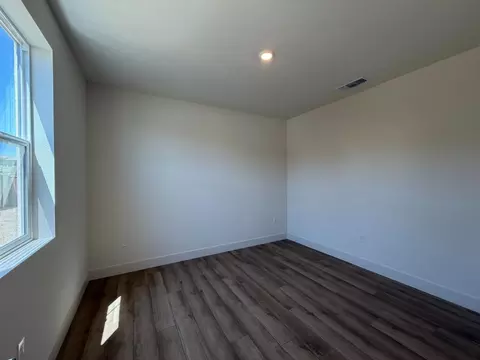 Bedroom - 5699 Kusnick Ave, Tracy, CA 95377 photo 3 of 12