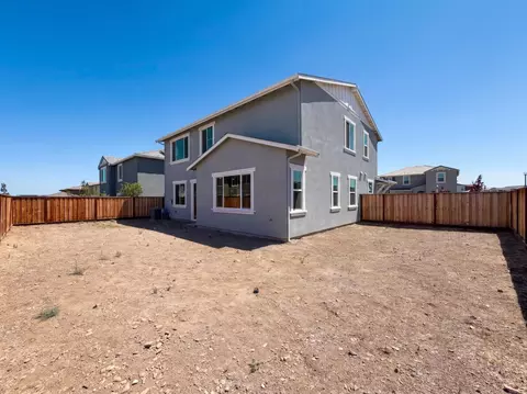 Exterior - 5699 Kusnick Ave, Tracy, CA 95377 photo 7 of 8