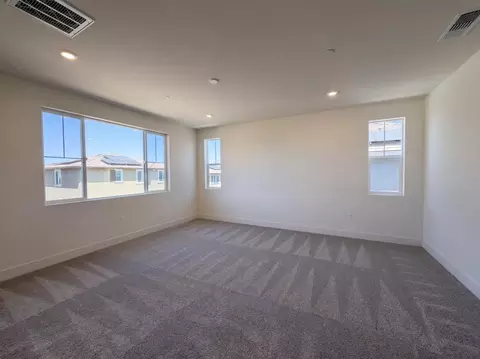 Bedroom - 5699 Kusnick Ave, Tracy, CA 95377 photo 8 of 12