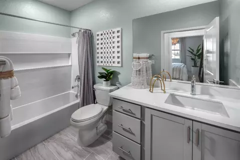 Bath - 3311 Cascade Dr, Manteca, CA 95337 photo 1 of 3