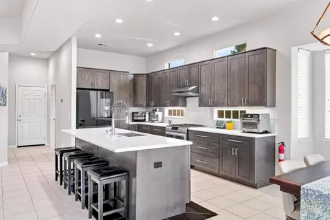 Kitchen - 217 Rock Ridge Ln, Copperopolis, CA 95228 photo 5 of 5