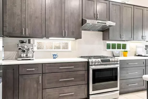 Kitchen - 217 Rock Ridge Ln, Copperopolis, CA 95228 photo 4 of 5