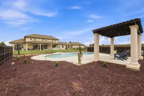 Exterior - 9250 Orr Rd, Galt, CA 95632 photo 25 of 30
