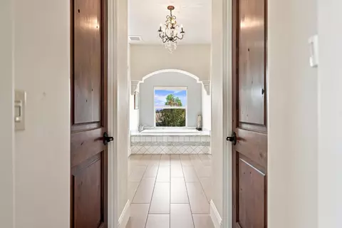 Entry Way - 9250 Orr Rd, Galt, CA 95632 photo 5 of 5