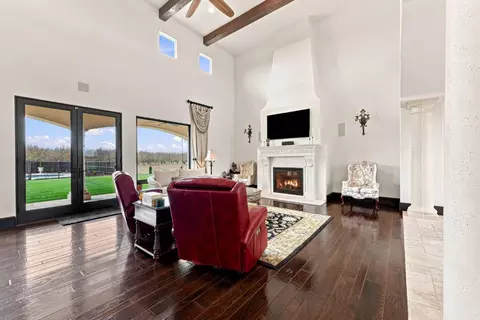 Living - 9250 Orr Rd, Galt, CA 95632 photo 1 of 6
