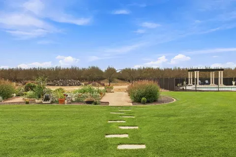 Exterior - 9250 Orr Rd, Galt, CA 95632 photo 13 of 30