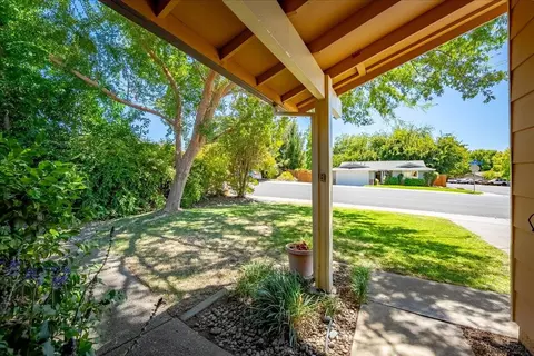 Exterior - 5545 Arcadia Ave, Loomis, CA 95650 photo 7 of 23