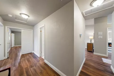 Entry Way - 5545 Arcadia Ave, Loomis, CA 95650 photo 4 of 4