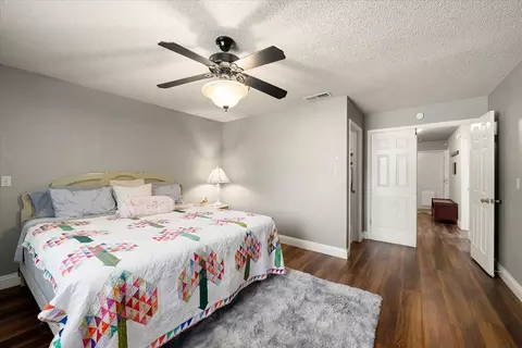 Bedroom - 5545 Arcadia Ave, Loomis, CA 95650 photo 3 of 3