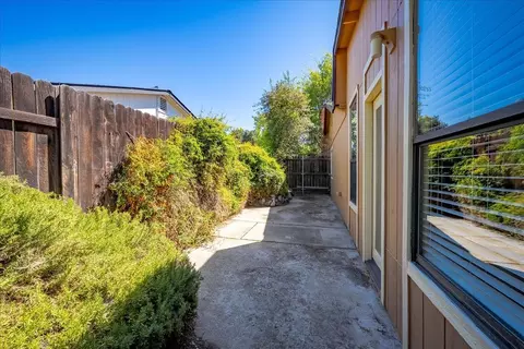 Exterior - 5545 Arcadia Ave, Loomis, CA 95650 photo 22 of 23