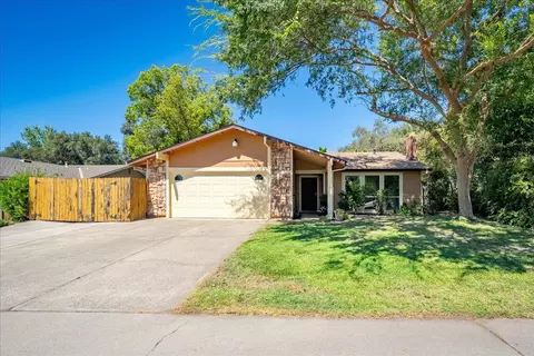Exterior - 5545 Arcadia Ave, Loomis, CA 95650 photo 2 of 23