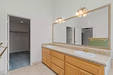 Bath - 90 Edelweiss Ln, Applegate, CA 95703 photo 8 of 9