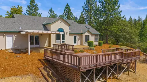 Exterior - 90 Edelweiss Ln, Applegate, CA 95703 photo 34 of 39