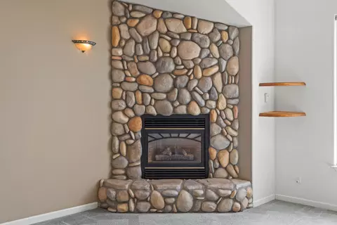 Living - 90 Edelweiss Ln, Applegate, CA 95703 photo 3 of 9