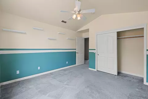 Bedroom - 90 Edelweiss Ln, Applegate, CA 95703 photo 1 of 7
