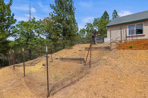 Exterior - 90 Edelweiss Ln, Applegate, CA 95703 photo 15 of 39