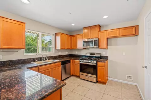 Kitchen - 7462 Wren Dr, Winton, CA 95388 photo 1 of 3