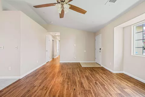 Living - 7462 Wren Dr, Winton, CA 95388 photo 4 of 4