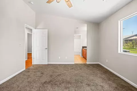 Bedroom - 7462 Wren Dr, Winton, CA 95388 photo 4 of 6