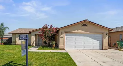 7462 Wren Dr, Winton, CA 95388