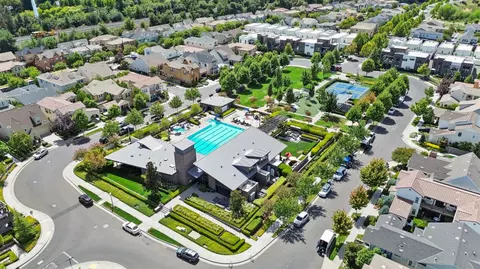 110 Fonseca St, Sacramento, CA 95816